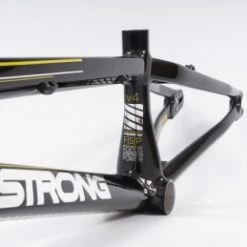 Marque Cadre Staystrong® For Life V4 - Noir -Pièces BMX Race Soldes cadre staystrong r for life v4 noir 1